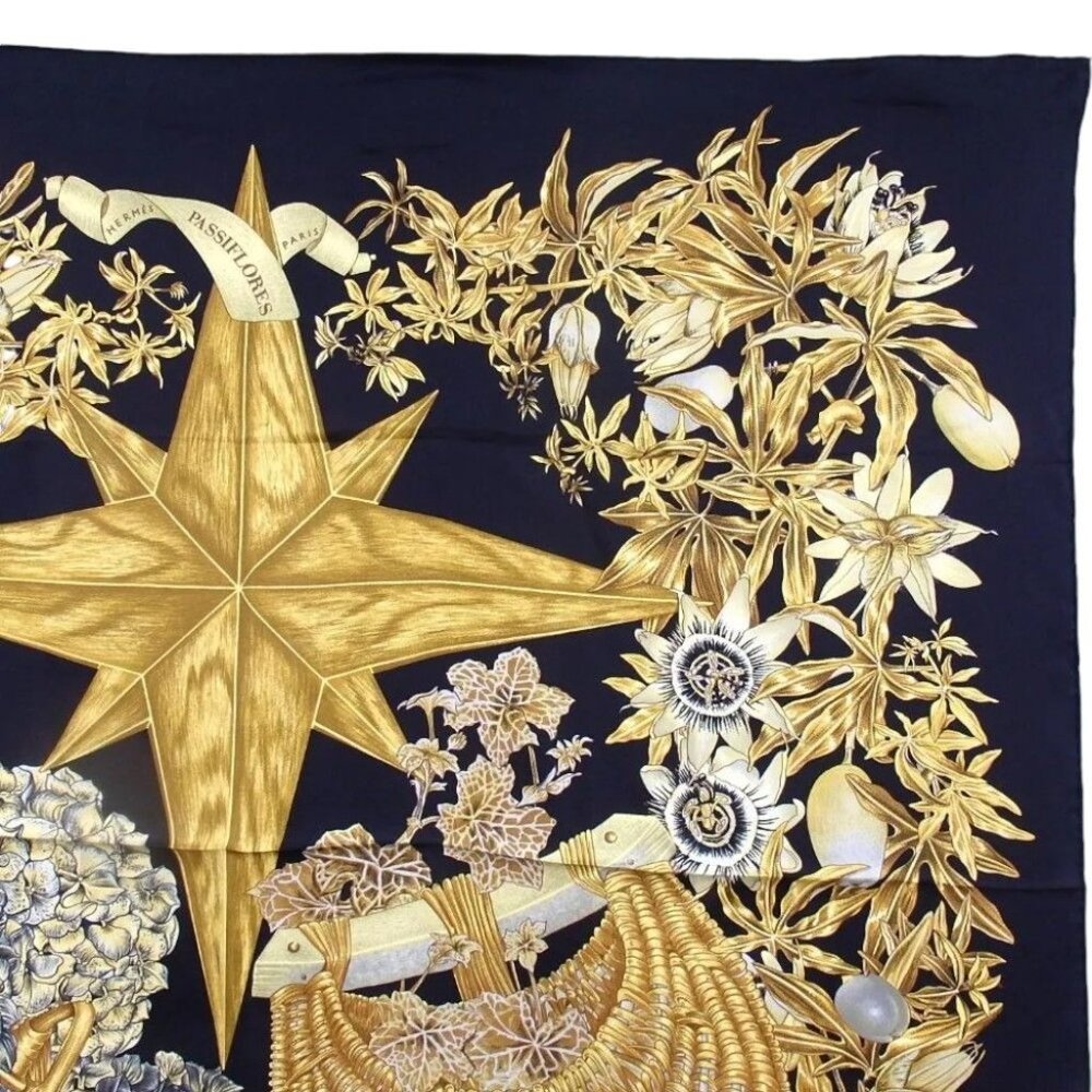 010176AQ (S1) Hermes Scarf Carre 90 Passiflores Black Silk - Picture 3 of 9